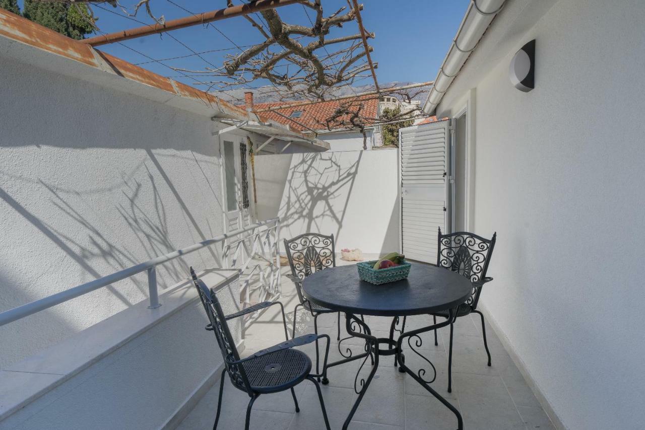 Astakos Apartments ブドヴァ エクステリア 写真